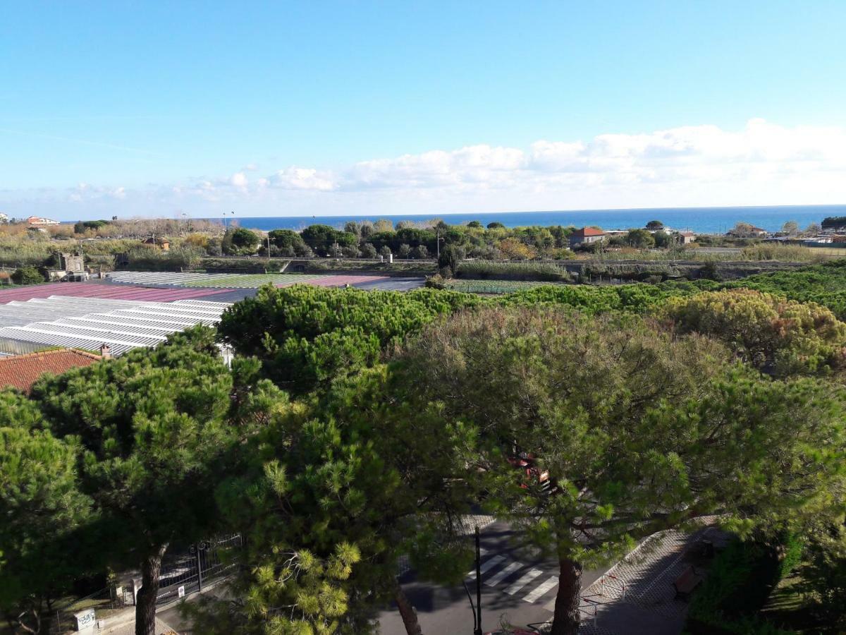 Appartamento vista mare Albenga Esterno foto